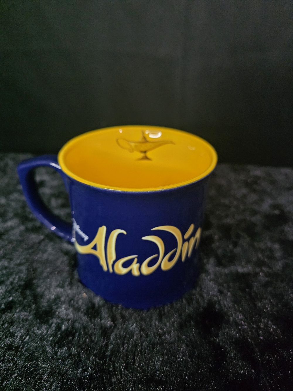 Aladdin Blue with Yellow inside and lamp Coffee Mug